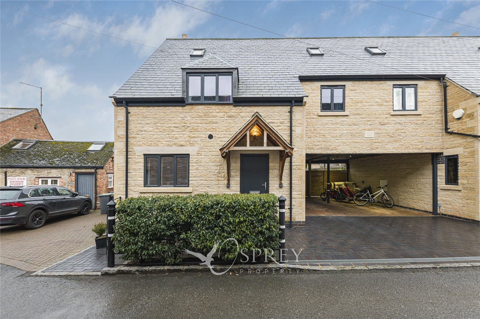 Drumming Well Lane, Oundle,