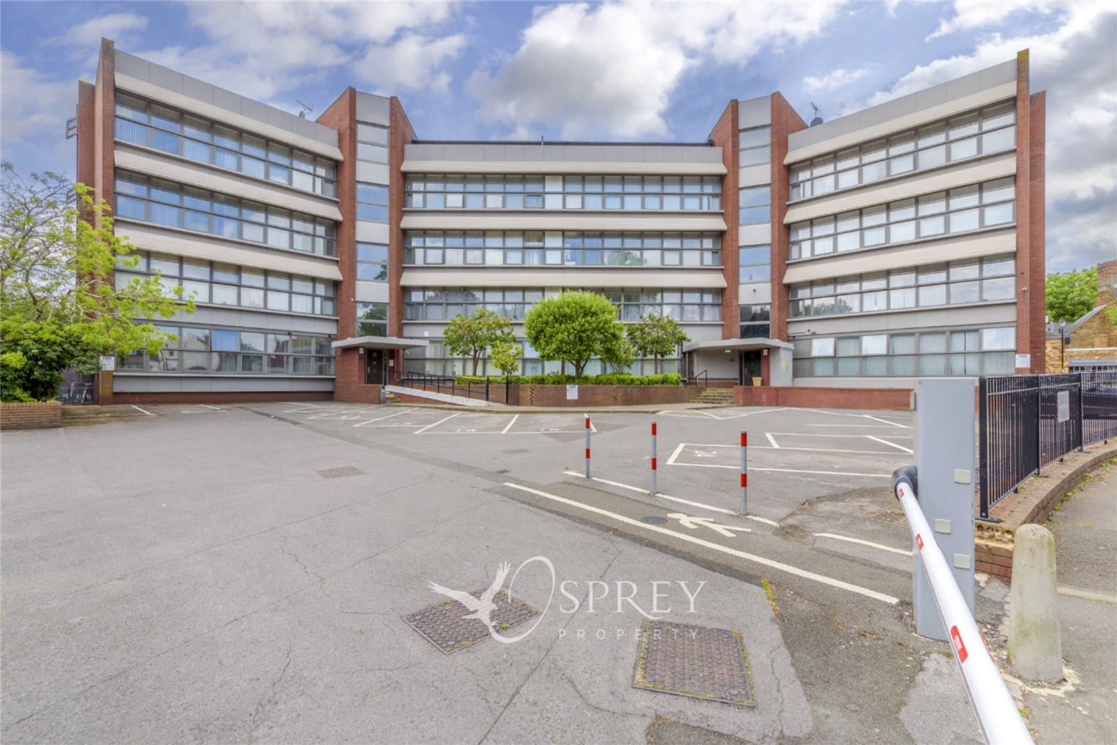 Tithe Barn Road, Wellingborough, Northamptonshire,