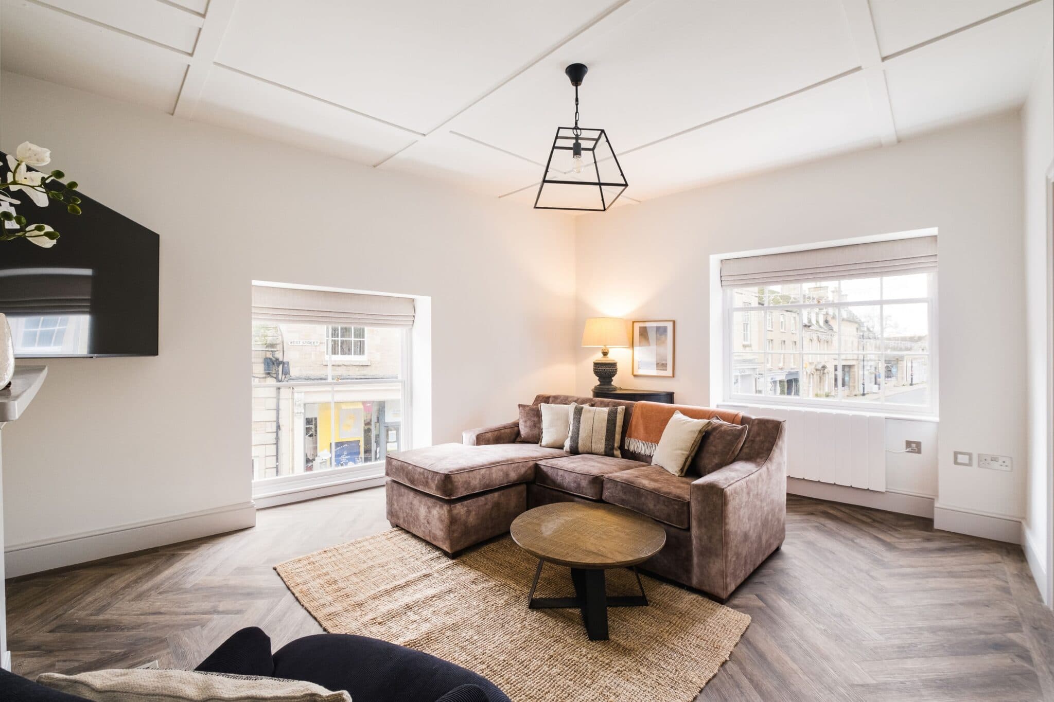 1 Market Place, Oundle,
