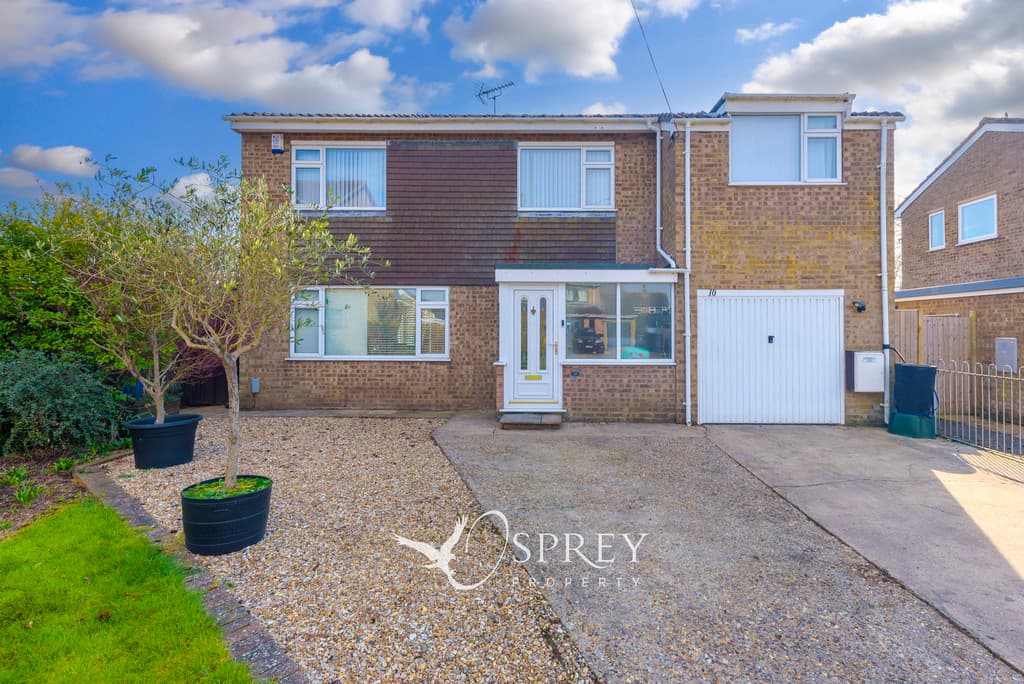Drapers Close, Warmington, Northamptonshire, PE8,