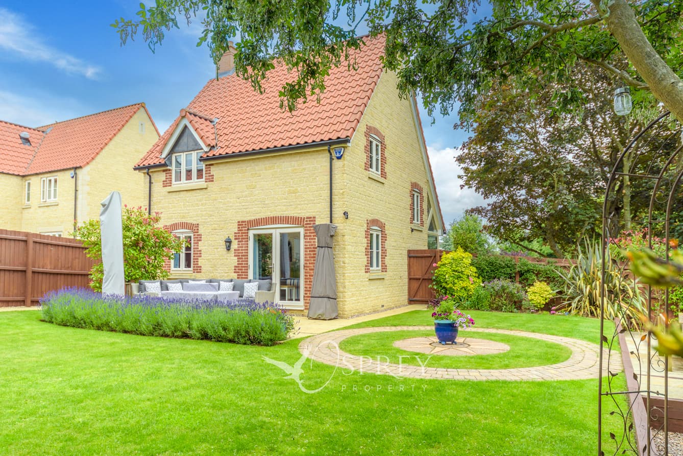 Prebendal Close, Nassington, Northamptonshire, PE8,