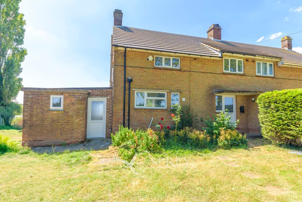 Luscote Lodge Cottage, Harley Way, Brigstock, Kettering,