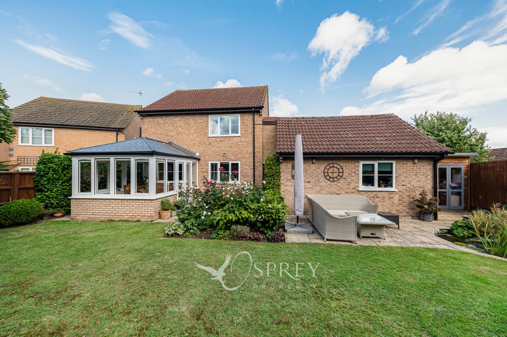 Walnut Close, Stretton, Oakham,