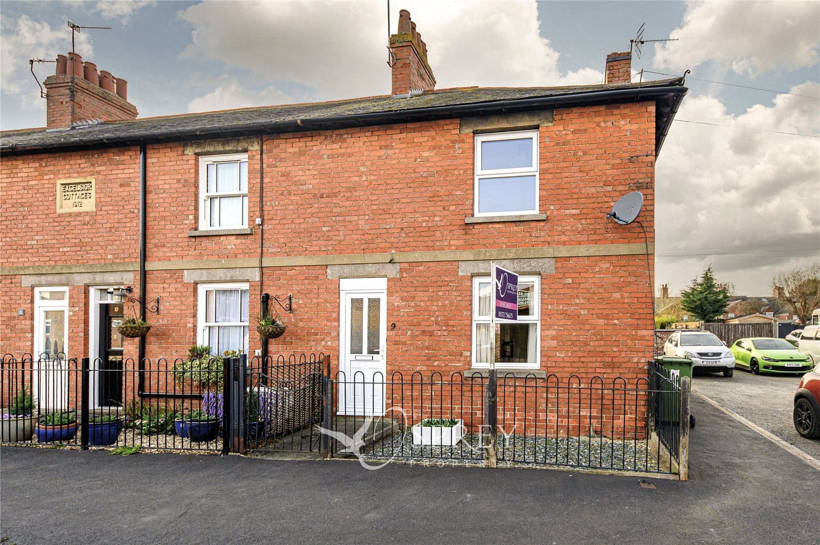 Long Row, Oakham,