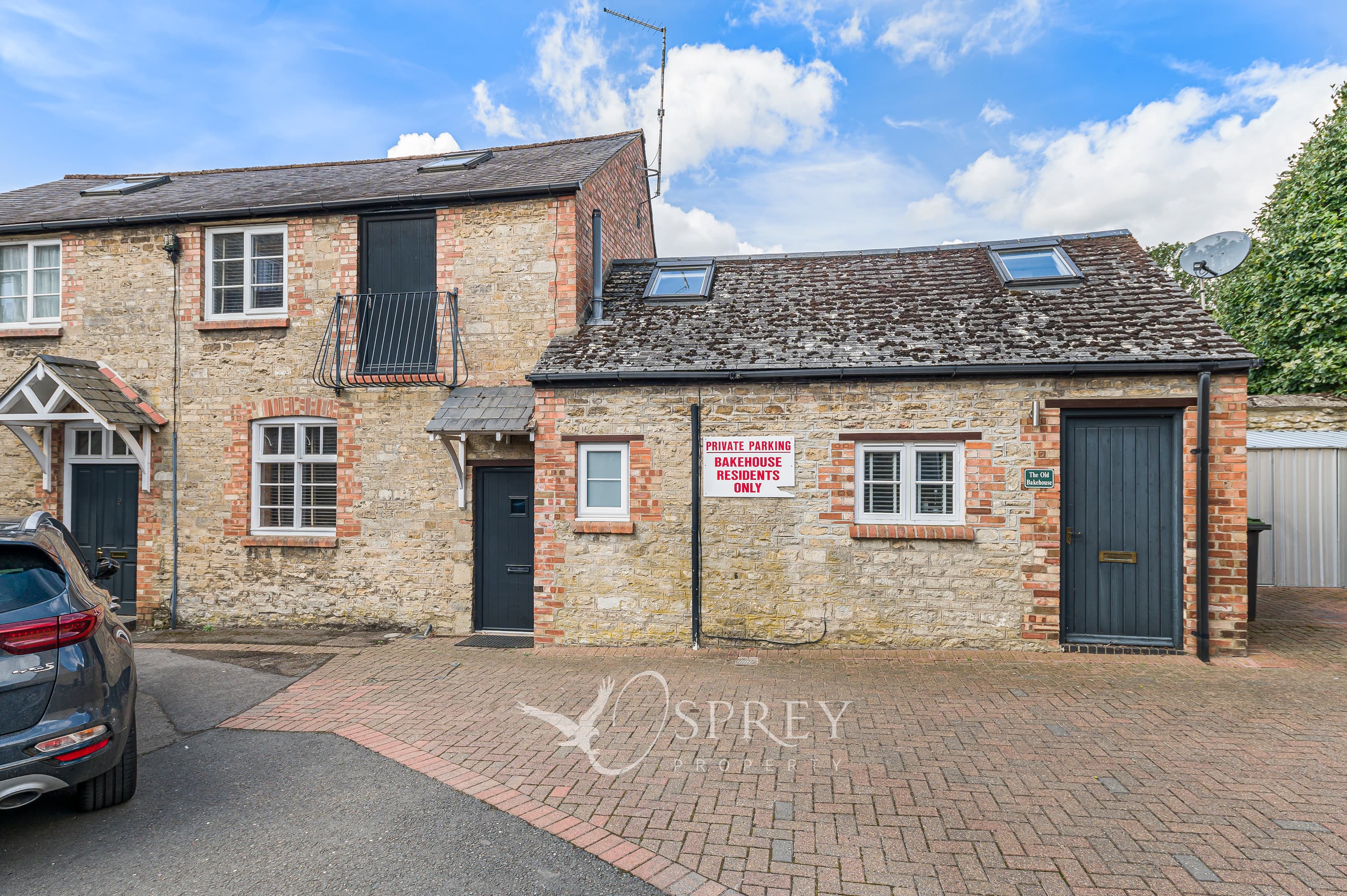 Drumming Well Lane, Oundle,