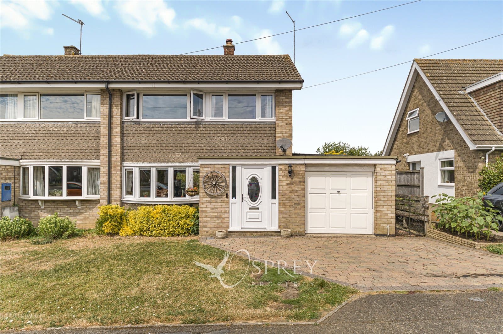 Mauntley Avenue, Brigstock, Northamptonshire, NN14,