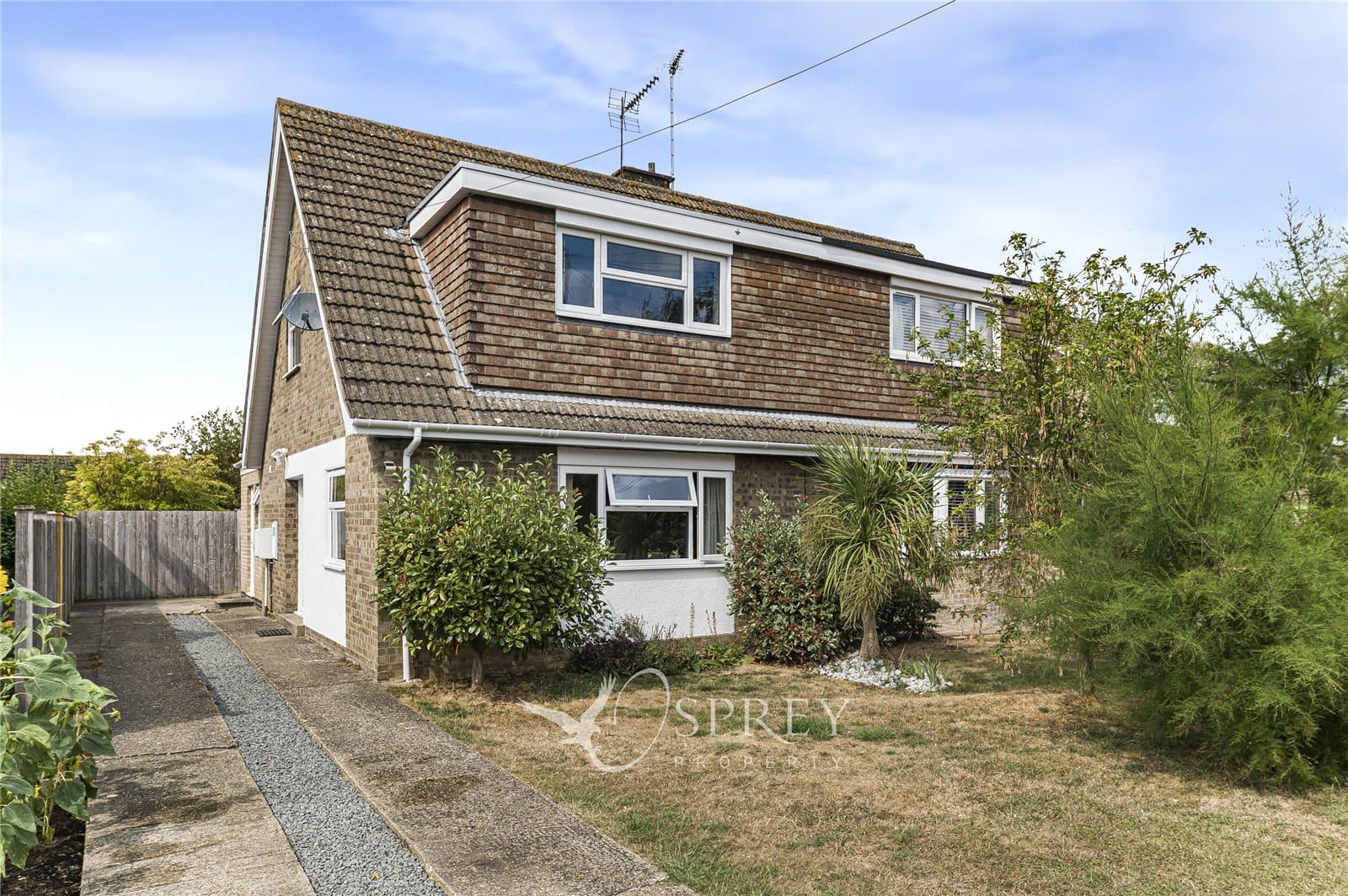 Mauntley Avenue, Brigstock, Northamptonshire, NN14,