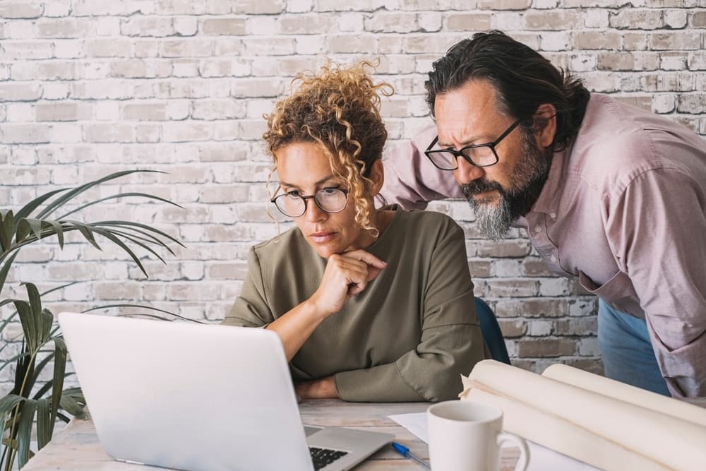 Town Centre Location With Experience Staff